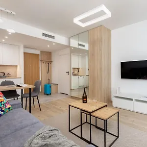  Apartament Rent Like - Aleja Solidarności 60b