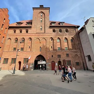 H&t Old Town Szeroka 77 Apartment Gdansk
